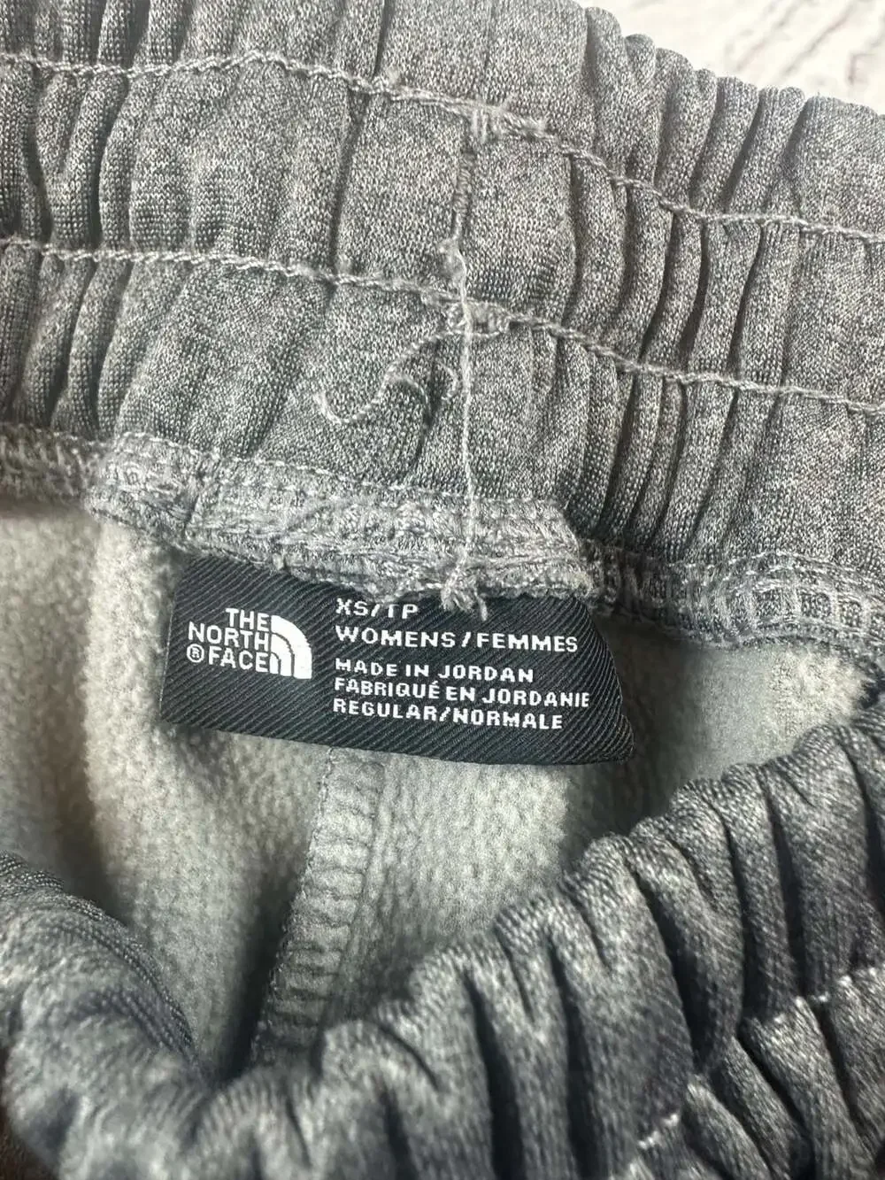 The North Face Mountain Athletics Fleece Jogger Sweatpants in Gray